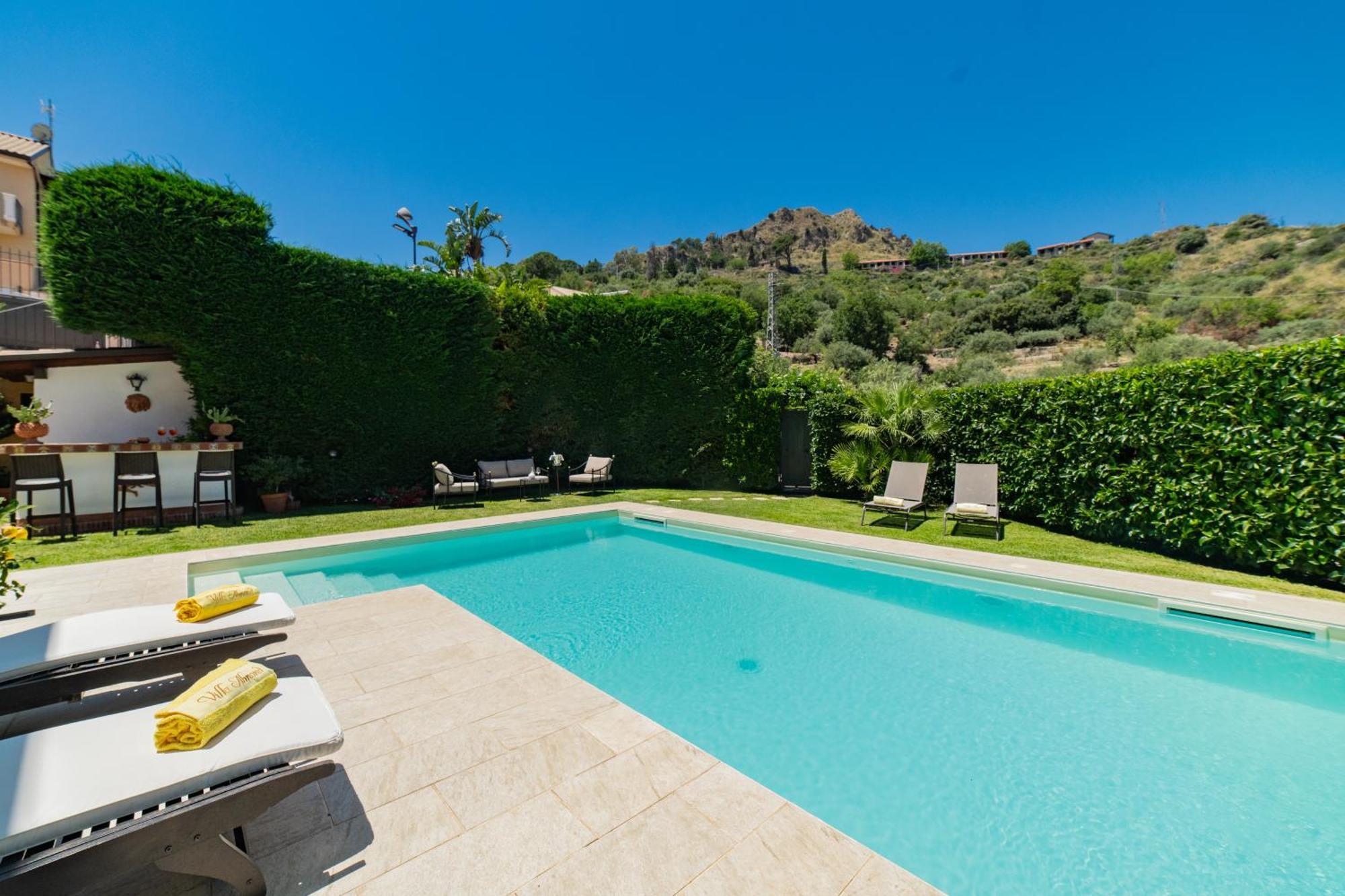Almond Villa Taormina